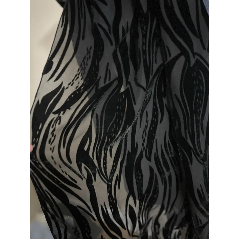 Velvet Burnout Scarf 70